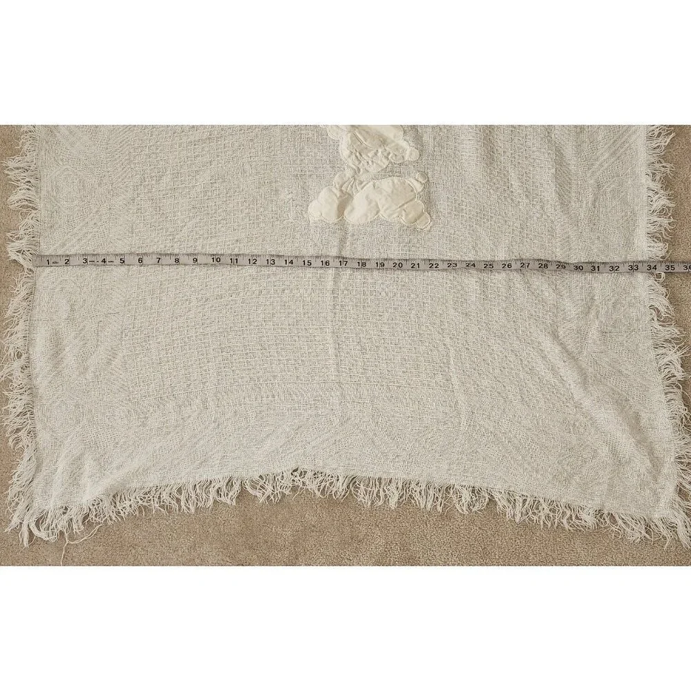 VTG Solid White Baby Blanket Acrylic Fringe Knit 34x34 Satin Sheep Lamb READ